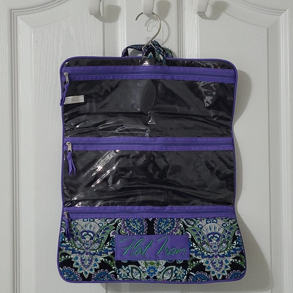 NWOT Hanging Toiletry Travel Bag